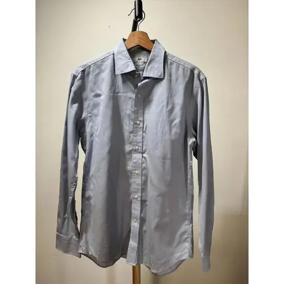 Uniqlo Men's Light Blue Slim Fit Dress Shirt - Picture 1 of 4